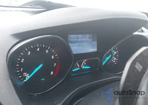 2014 Ford Escape S z USA, uszkodzony, nr VIN 1FMCU0F76EUA18410